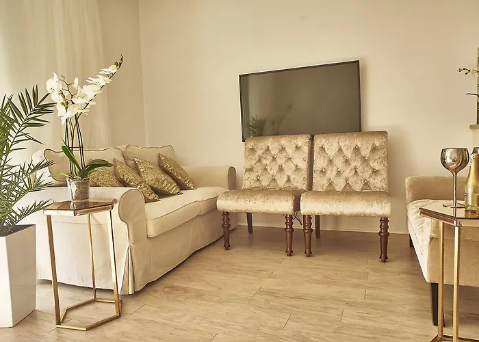 アパート Golden Pearl *