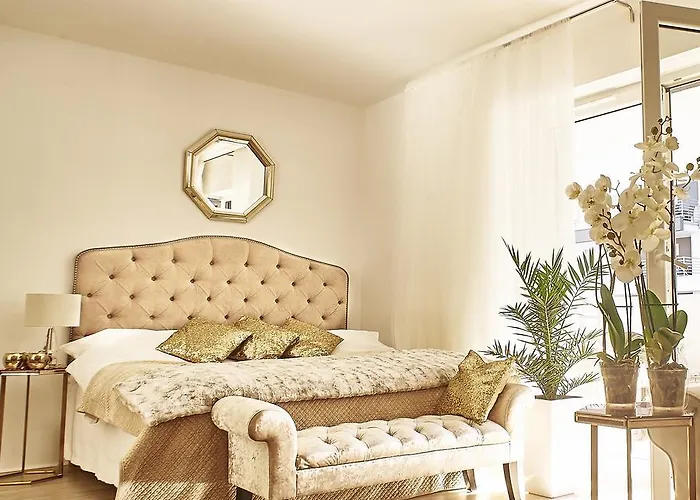 アパート Golden Pearl ポゴジェリツァ